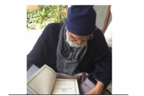 86 yaşındaki Hintli profesörün Kur'an çevirisi