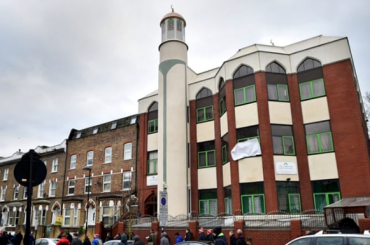 英国清真寺向非穆斯林开放