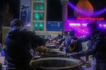 15 Tons of Samanu Cooked in Shiraz