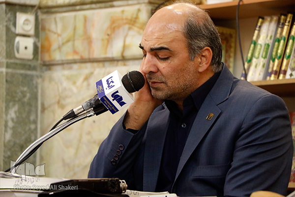 محفل قرآنی در آیندهوون هلند با تلاوت «محمودرضا بیژنی‌اول»