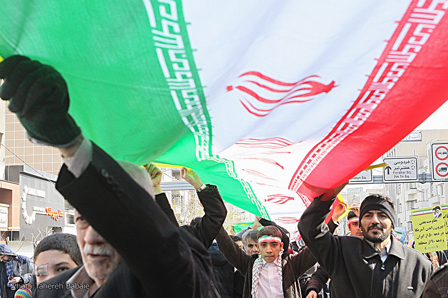 حضور در راهپیمایی 22 بهمن منشأ یاس دشمنان و تأمین سلامت اجتماعی است