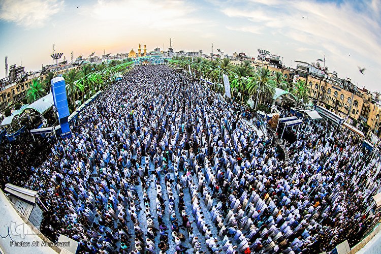 نماز عید سعید فطر در  بین الحرمین کربلای معلی