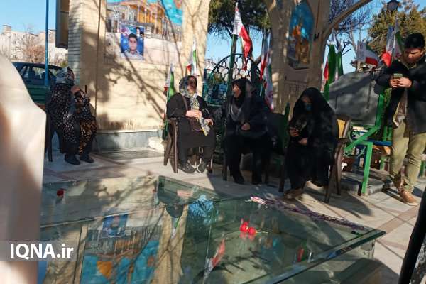 یادواره شهدای مهرشهر کرج برگزار شد + عکس