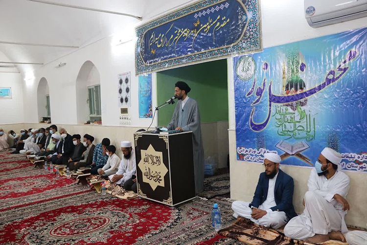 محفل قرآنی نور در اردکان 