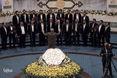 فیلم | اجرای گروه اهل بیت (ع) در اختتامیه مسابقات بین‌المللی قرآن