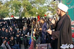 برپایی محافل قرآنی در کنار مجالس حسینی مصداق تمسک به ثقلین است