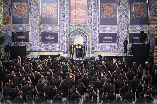 یزد به معنای تام کلام حسینیه ایران است