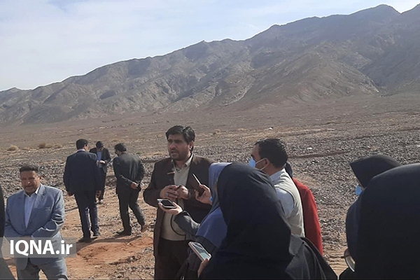 بازدید خبرنگاران از سیل بندهای اطراف شهر یزد