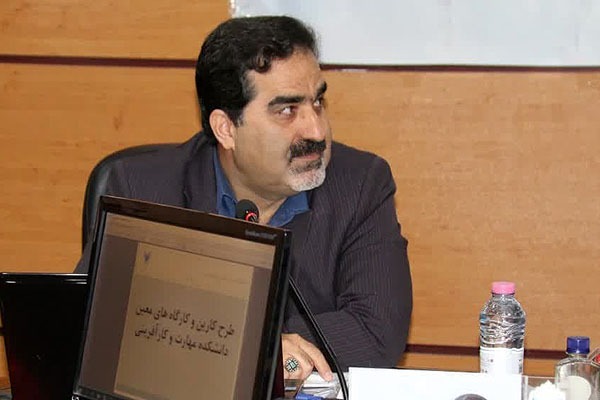 ابوالفضل داوودی، دبیر همایش ملی حکمت اسلامی و تعالی هنر دانشگاه آزاد یزد