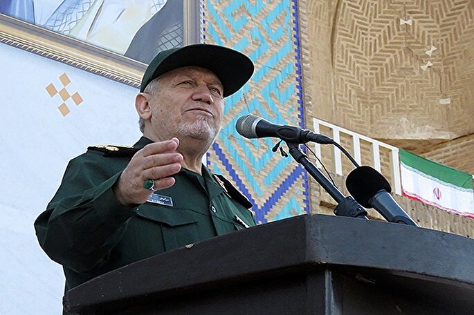 مردم ایران در تمام صحنه‌های انقلاب، حرف اول و آخر را می‌زنند