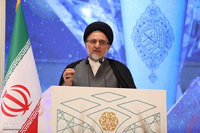 صراط منتهی به فوز الهی نیاز به استقامت دارد