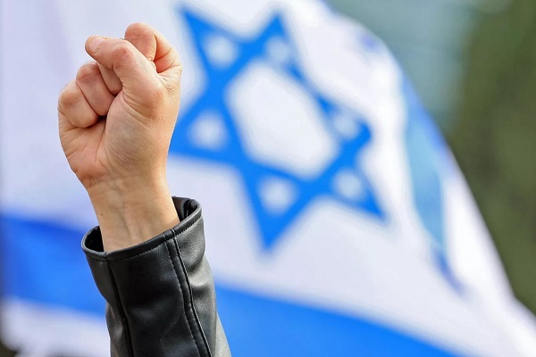 پخش سرود ملی رژیم صهیونیستی در عربستان برای نخستین بار + فیلم