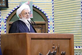 دشمن با ایجاد شبهه به دنبال کمرنگ کردن اعتقادات مردم است