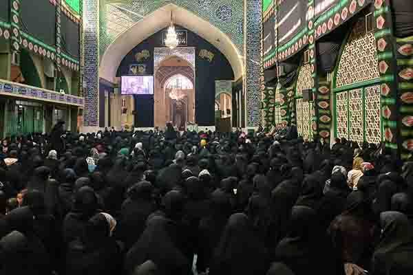 نشست «تربیت دینی با محوریت نماز» در یزد نشست «تربیت دینی با محوریت نماز» در یزد