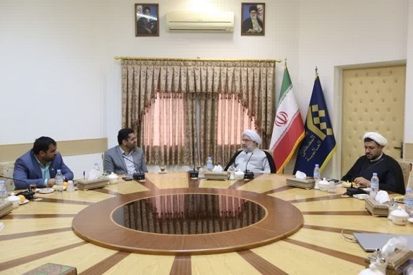 مشکل ما با غرب تمدنی و بنیادین است