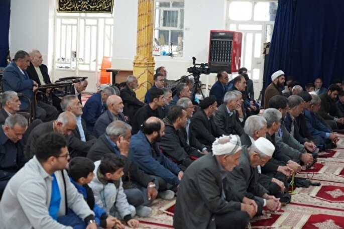 احسان و نیکوکاری به فرهنگ عمومی تبدیل شود