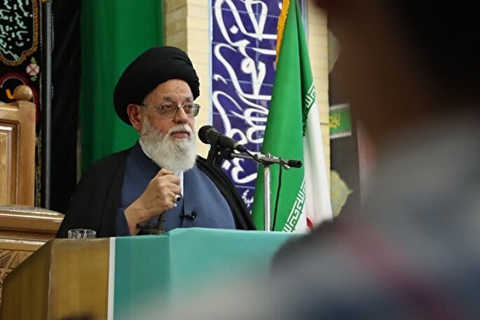 شهید سلیمانی فرمانده‌ای بابصیرت و سرباز ولایت بود