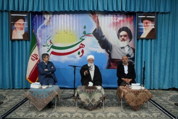 بیکاری جوانان را با آموزش فرهنگ تعاون رفع کنیم