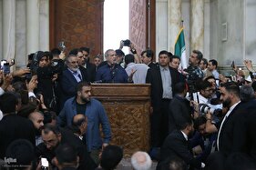 حضور رئیس جمهور منتخب در حرم امام خمینی (ره)