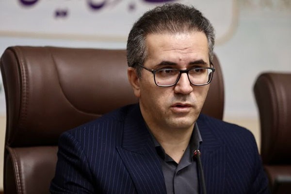 رضا نجف زاده، مدیرکل امور مالیاتی یزد