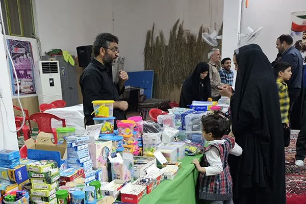 نمایشگاه‌‌ کتب مهدوی و محصولات فرهنگی بافق