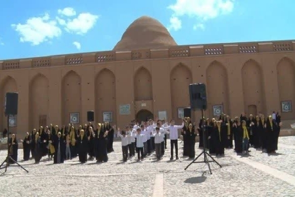 اجرای طرح نوروز علوی در اماکن تاریخی و تفرجگاه‌های میبد