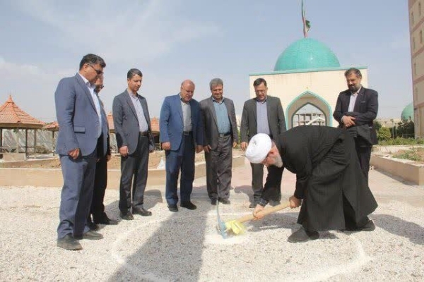 مرکز فرهنگی و مذهبی دانشگاه علم و هنر یزد کلنگ‌زنی شد