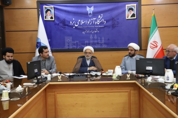 دانشگاه‌ها با ظرفیت علمی و پژوهشی به اعتلای کشور کمک کنند