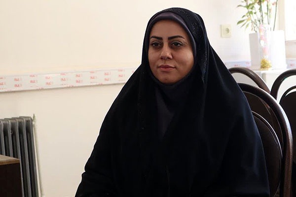 مهدیه آزادی یزدی، معاون آموزش ابتدایی ناحیه یک یزد