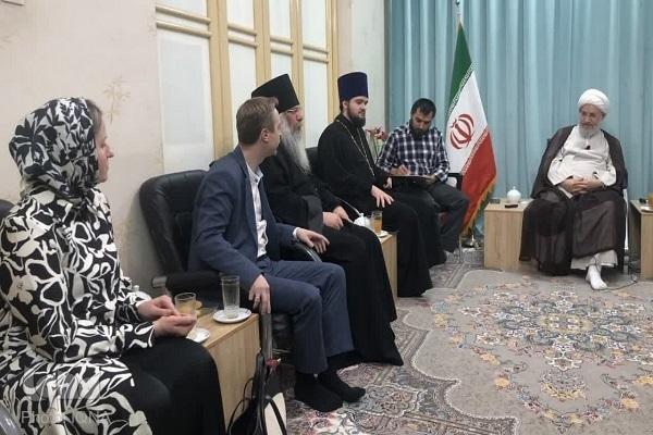 ارزش‌های دینی باعث حفظ جامعه اسلامی شده است