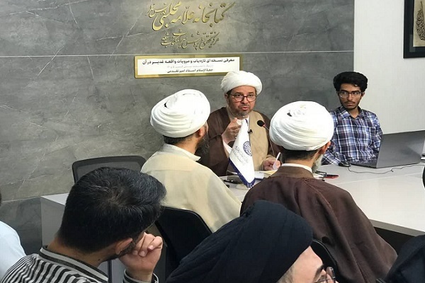 ماجرای غدیر، مسئله خلافت نیست بلکه ولایت است