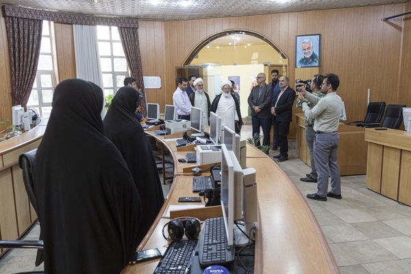 حضور امام جمعه یزد در صدا و سیمای یزد