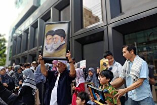 عکس | حمایت مسلمانان تایلند از حق مشروع ایران در دفاع از کشور