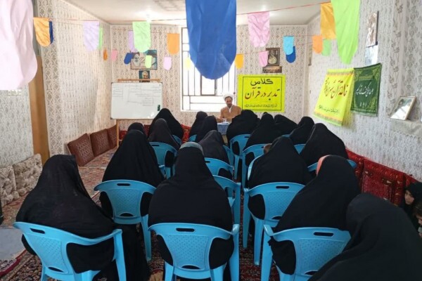 دوره‌ تدبر قرآن در ابرکوه