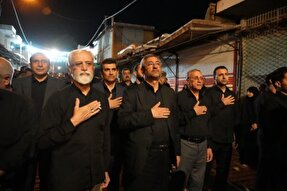 عکس | حضور استاندار لرستان در مراسم عزاداری شب عاشورا