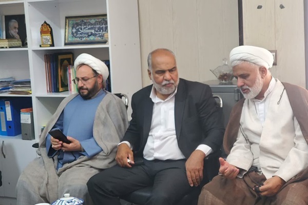 نشست مدیرکل اوقاف استان یزد با نماینده مردم بافق در مجلس