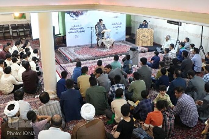 دهمین سالگرد عروج شهید حسن دانش در یزد گرامی داشته شد