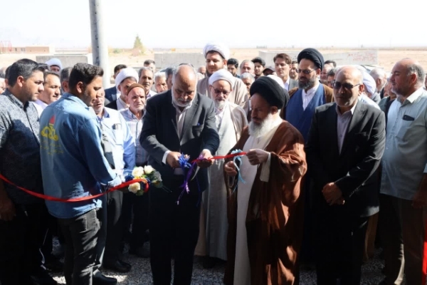 مرکز فرهنگی قرآن و عترت مهدی‌آباد دهستان بهادران افتتاح شد