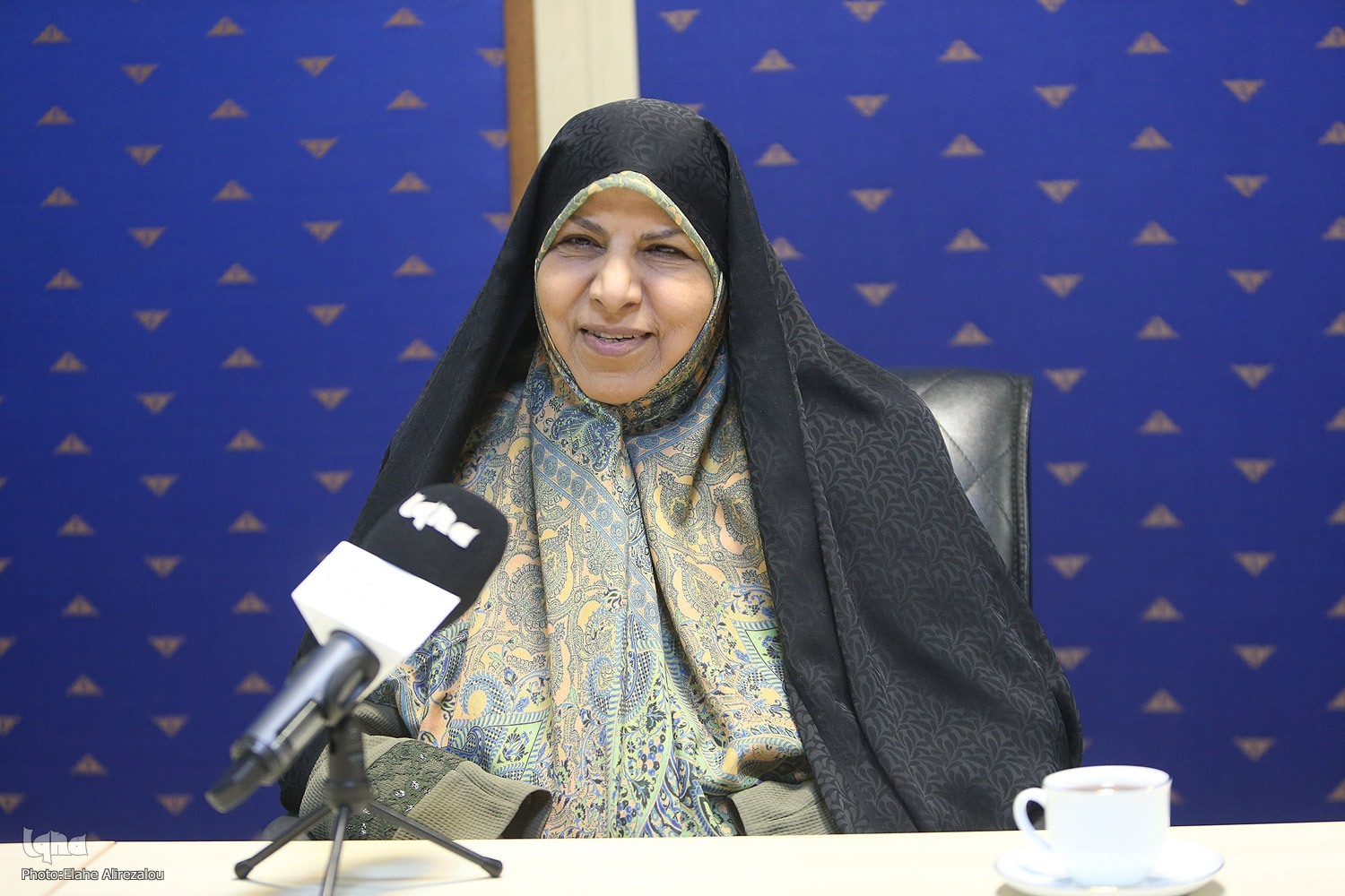 کارت امید به متولدان ۱۴۰۵ به بعد و مادران ایرانی اعطا می‌شود