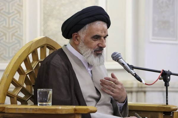 هیچ ضعف و نقصی در اسماء الهی وجود ندارد