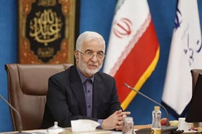 وزیر کشور وارد یزد شد