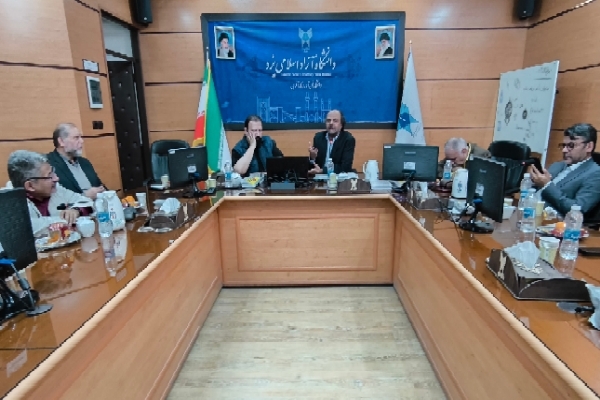 جشنواره بین‌المللی شعر حضرت علی‌اکبر (ع) در یزد آغاز شد