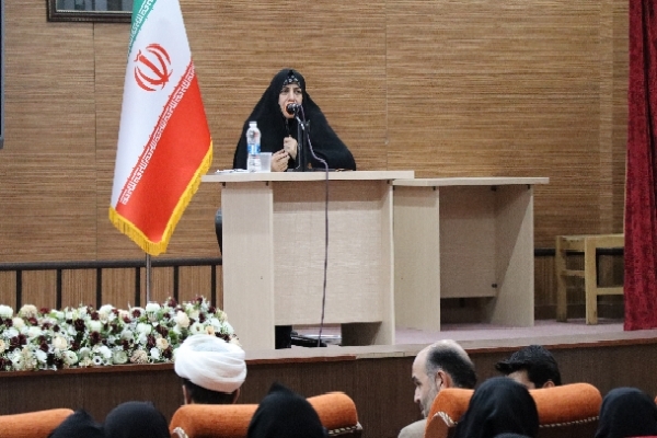 زنان ایرانی، معلم ثانی و الگوی سوم زن در جهان هستند