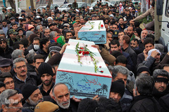 تشییع پیکر شهدای گمنام دفاع مقدس در یزد