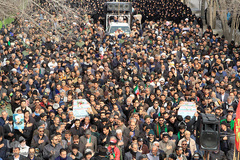 تشییع پیکر شهدای گمنام دفاع مقدس در یزد