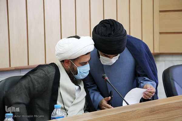 دیدار استاندار و امام جمعه با پرسنل تبلیغات اسلامی استان یزد