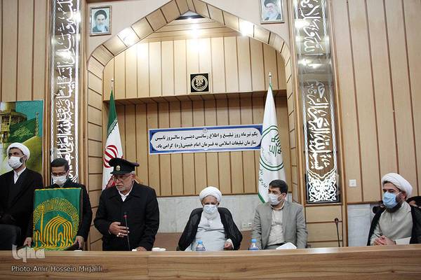 دیدار استاندار و امام جمعه با پرسنل تبلیغات اسلامی استان یزد
