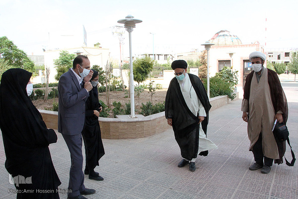 بازدید امام جمعه بخش مرکزی یزد از ایکنا