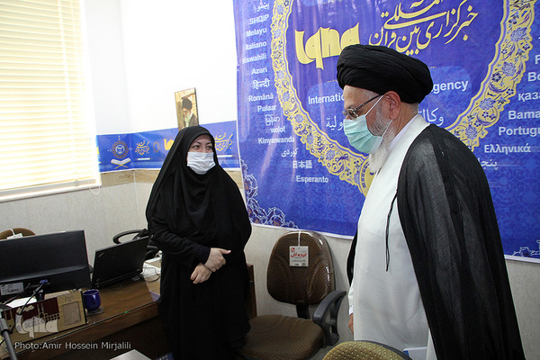 بازدید امام جمعه بخش مرکزی یزد از ایکنا