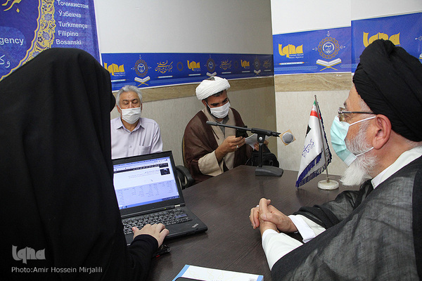 بازدید امام جمعه بخش مرکزی یزد از ایکنا